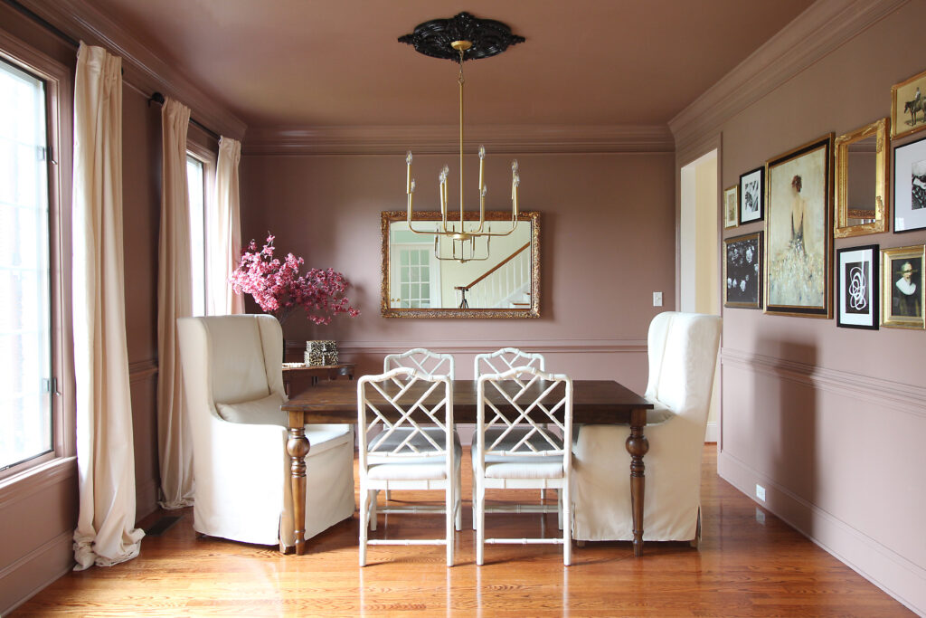 Pink dining room