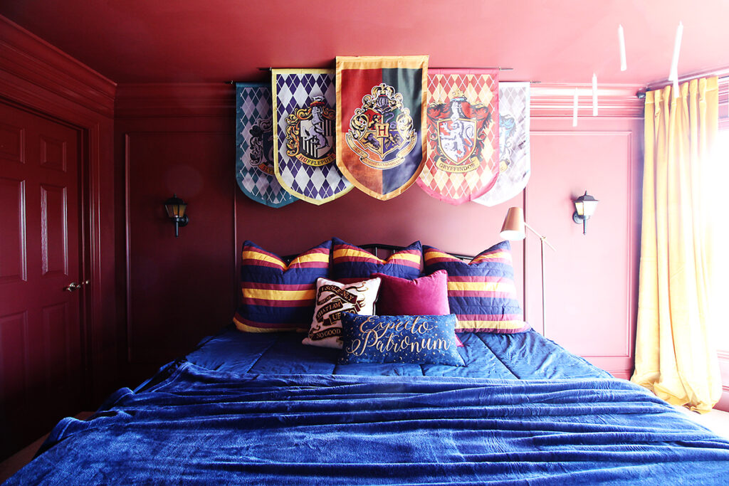 Harry Potter House  Harry potter bedroom, Harry potter room decor