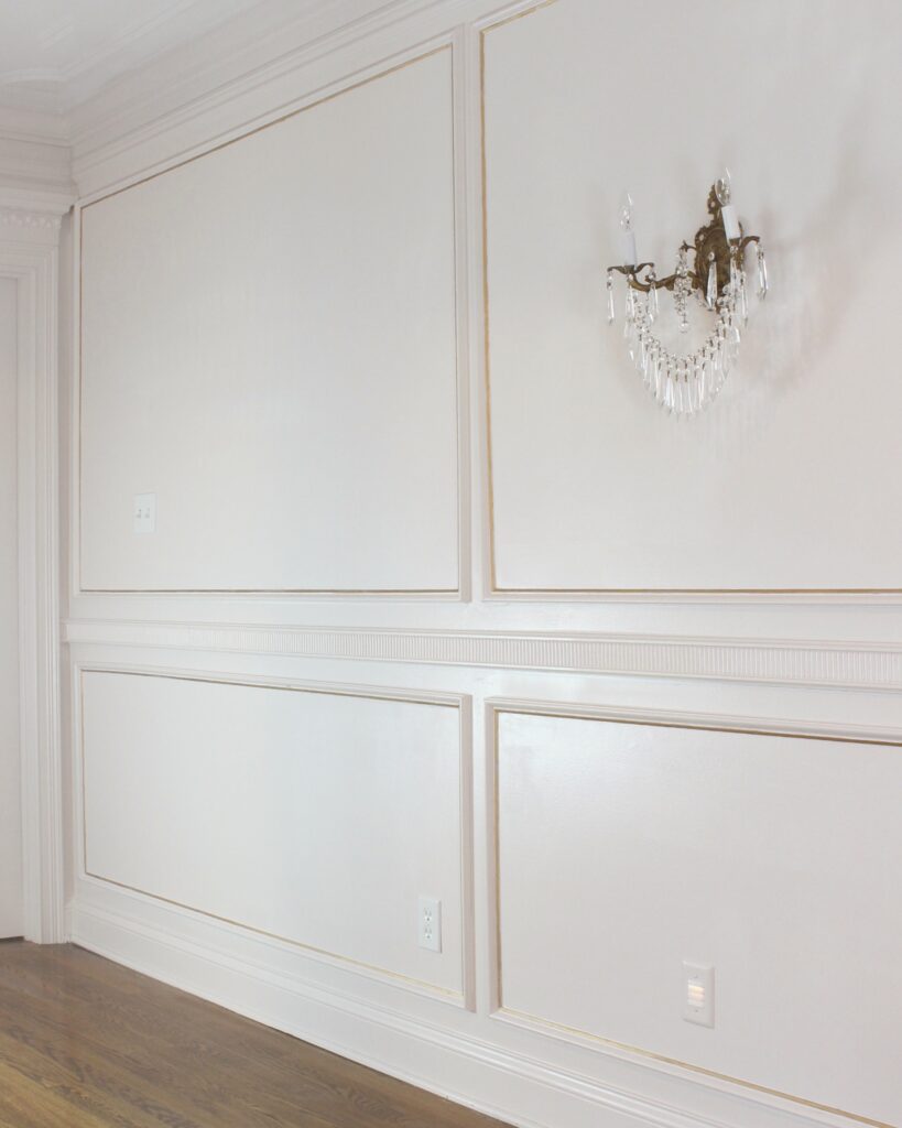 wall trim with gold detail