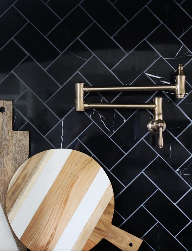 MusselBound on Instagram: 1. Stick MusselBound to wall. 2. Stick tile to  MusselBound. 3. Grout 4. Impress everyone!!! MusselBound.com #musselbound  #musselboundadhesivetilemat #backsplash #kitchenbacksplash #kitchenremodel  #tileadhesive #walltiles