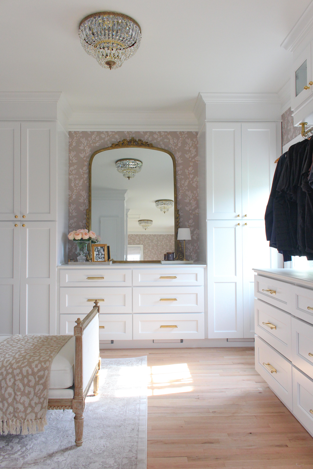 Walk In Closet Ideas: How To Create The Perfect Functional Closet ...