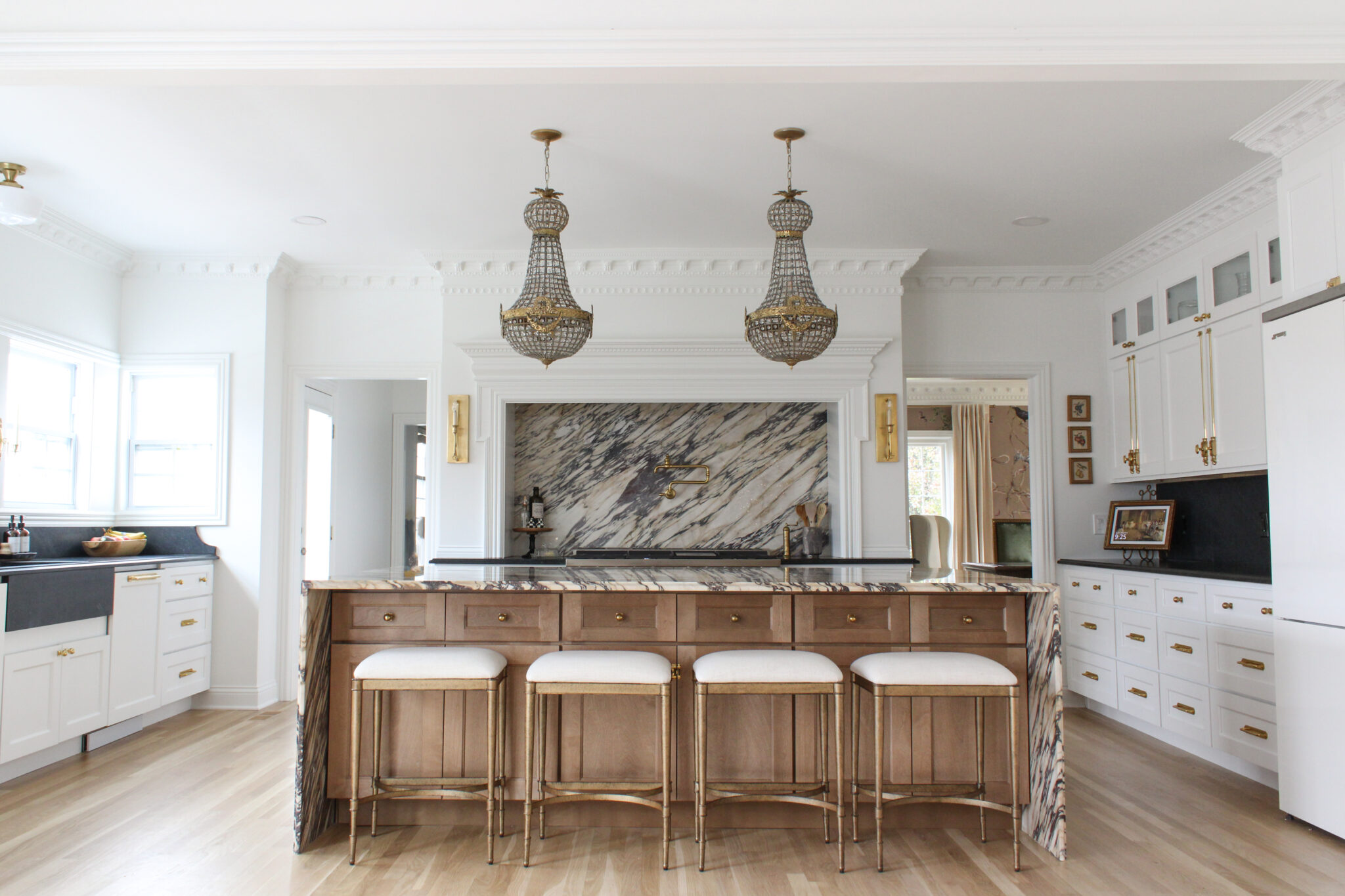 Finished Kitchen Renovation Reveal! | Monarch Colonial - MALLORY NIKOLAUS